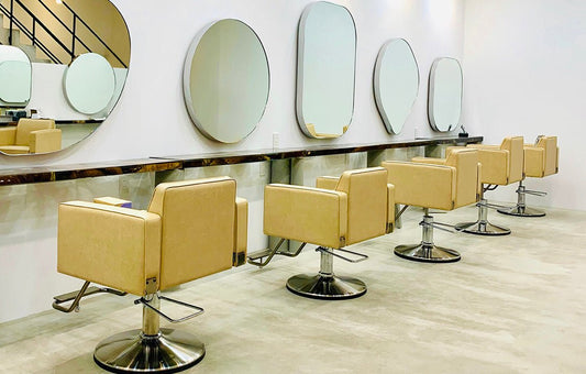 【SENSE OF HUMOUR SALON】サロン限定メニュー ‟SPECIAL HERB CARE“